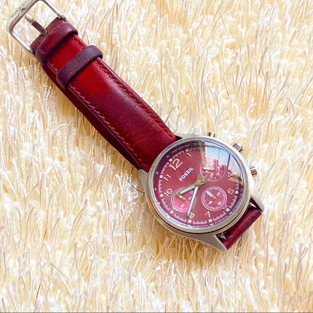 Maroon Fossil Watch